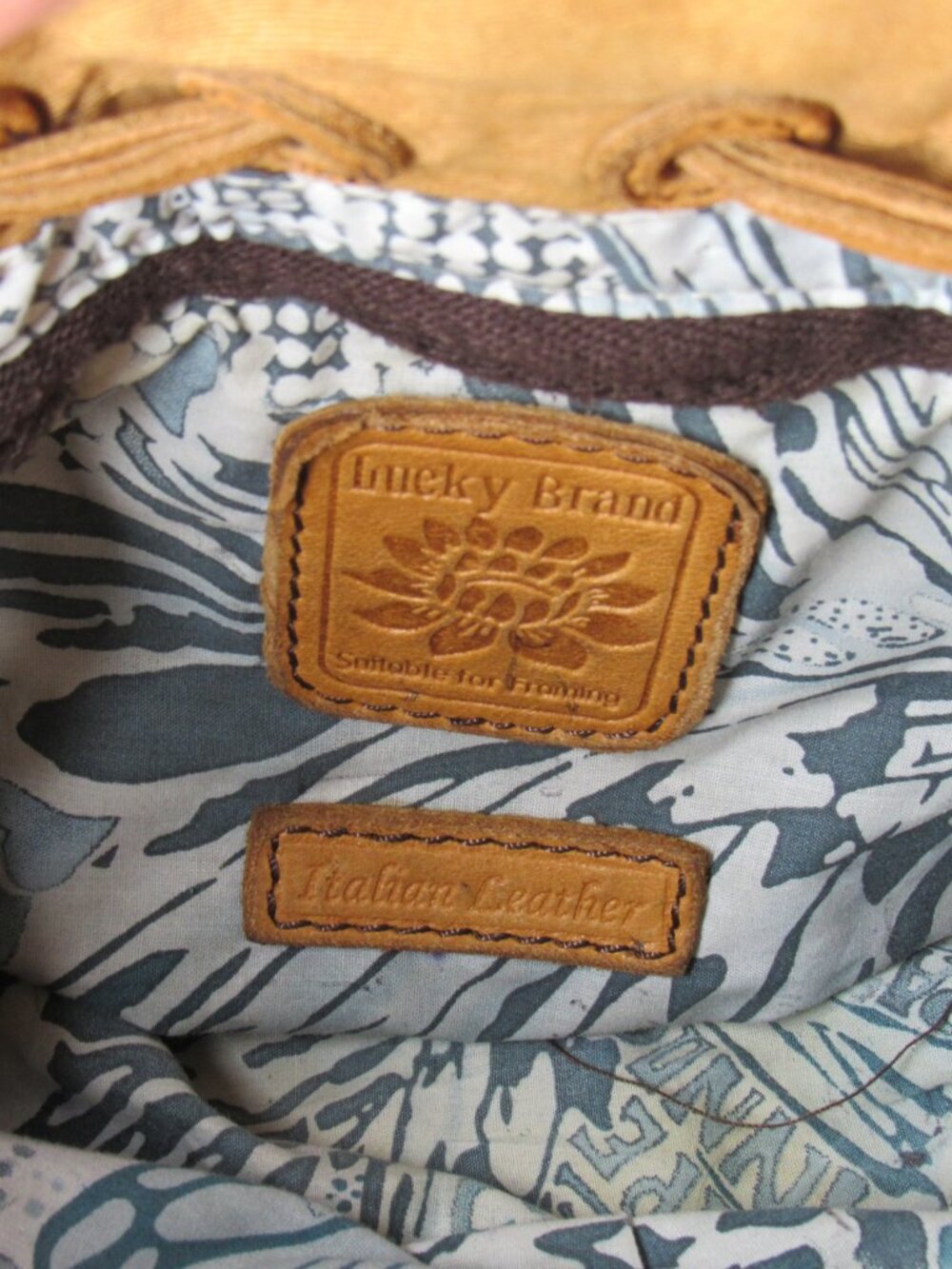 Lucky Brand Light Brown Leather Bucket Hobo Bag Drawstring Cinch Purse - Picture 6 of 7